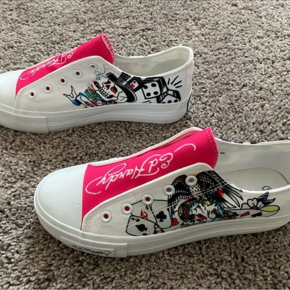 Ed Hardy Kids White and Pink Graphic Sneakers